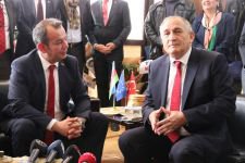 TANJU ÖZCAN GÖRKEMLİ TÖRENLE GÖREVE BAŞLADI