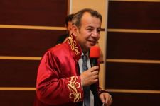 TANJU ÖZCAN İLK NİKANI KIYDI