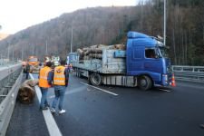 TEM'DE FACİADAN DÖNÜLDÜ