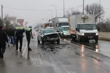 TRAFİK KAZASINDA 5 KİŞİ YARALANDI