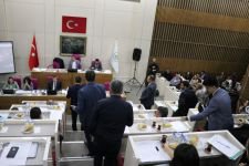 ÜLKÜCÜLER MECLİSİ BASTI !