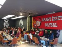 ULTRASLANLAR KAHVALTIDA BULUŞTU