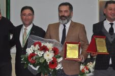 USTA GAZETECİLER ÖĞRENCİLERLE BULUŞTU