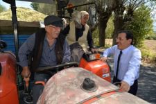 VALİ ÜMİT ASFALTI AĞLATTI