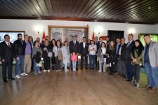 VALİ ÜMİT TURİZM TEMSİLCİLERİYLE BULUŞTU