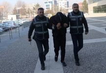 VİCDANSIZ ŞEREFSİZ...