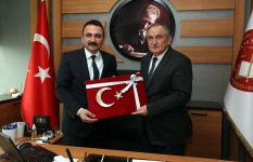 "YAPTIĞI ÇALIŞMALARLA HİÇBİR ZAMAN UNUTULMAYACAK"