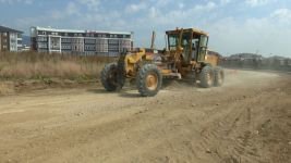 YENİ YOLLAR YAPILIYOR..