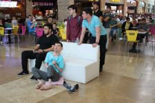 YETENEĞİYLE YARIŞMAYA DAMGA VURDU