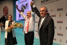 YILMAZ VE METİN EL ELE