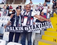 YOK BÖYLE BİR BEŞİKTAŞ SEVGİSİ