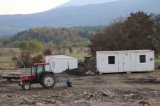 "42 BİNA HASAR GÖRMÜŞ VAZİYETTE"