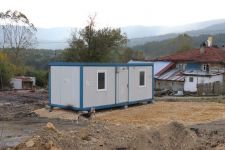 "42 BİNA HASAR GÖRMÜŞ VAZİYETTE"