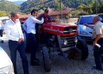 AK PARTİ TEŞKİLATI KÖY KÖY GEZİYOR