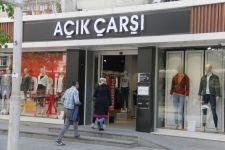 MAĞAZALARA HÜCUM ETTİLER