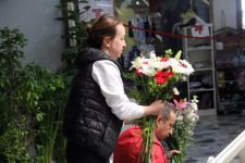 ANNELER GÜNÜNDE YOĞUN MESAİ