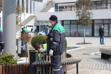 BANK VE OTURAKLAR KALDIRILDI