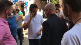 BARO ÖNÜNDE EYLEM YAPTILAR