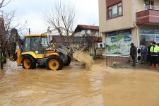 BAŞKAN ÖZCAN'DAN KARAYOLLARINA TEPKİ