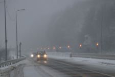 BOLU DAĞI KAR VE SİSE TESLİM