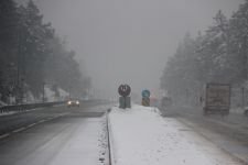 BOLU DAĞI KARA TESLİM....