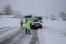 BOLU DAĞI'NDA YOĞUN KAR YAĞIŞI