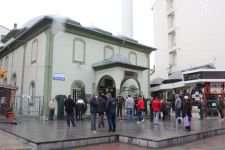 BOLU'DA CAMİLER DOLDU TAŞTI