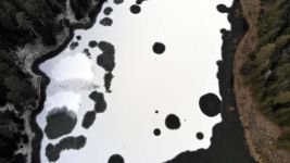 BOLU'DA O GÖL BUZ TUTTU !