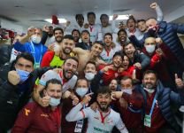 BOLUSPOR' DAN GALİBİYET POZU