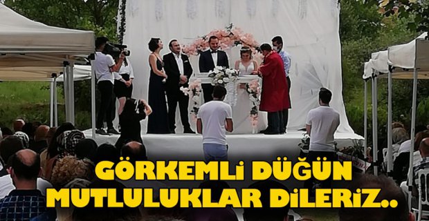 ÖZTÜRK VE UĞUR AİLELERİNİN MUTLU GÜNÜ