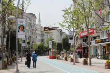 CADDE BUGÜN ÇOK SAKİN