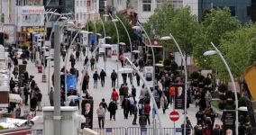 CADDEDE KALABALIK DEVAM EDİYOR