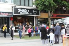 CADDEDE RENKLİ GÖRÜNTÜLER