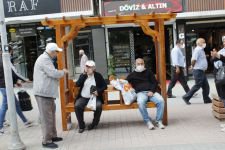 CADDEYE RENK GELDİ..