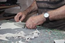 “ÇEKİCİMİN UCUYLA HAYATA TUTUNDUM”