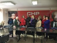 CHP'Lİ KADINLAR BÜYÜYOR