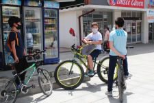 ÇOCUKLAR CADDEYİ ŞENLENDİRDİ