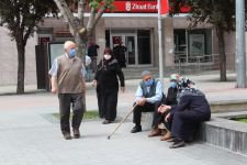 SOKAKLAR BUGÜN YAŞLILARINDI