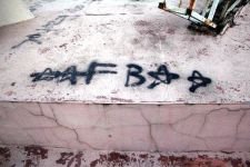 DEPREM ANITI HARABEYE DÖNDÜ !