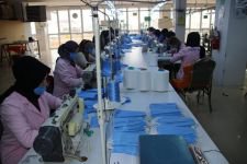 ÜRETTİKLERİ MASKELERİ VATANDAŞA DAĞITACAKLAR