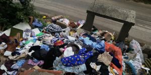 EVDEN KİLOLARCA ÇÖP ÇIKTI !