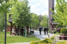 GENÇLER SOKAKLARA AKIN ETTİ