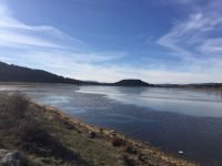 GÖLETİN YÜZEYİ BUZ TUTTU