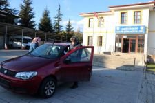 GÜNLER SONRA OTOMOBİLİNE KAVUŞTU