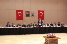 "İNSAN VE SEVGİ EKSENLİ ÇALIŞIYORUZ"