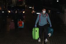 İSVİÇRE'DEN GELEN VATANDAŞLAR YURDA YERLEŞTİRİLDİ