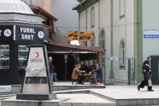 KAFE VE RESTORANLAR AÇILDI