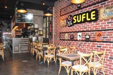 KAFE VE RESTORANLAR AÇILDI