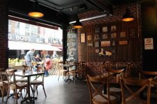 KAFE VE RESTORANLAR AÇILDI