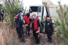 KAMYON ŞARAMPOLE UÇTU!